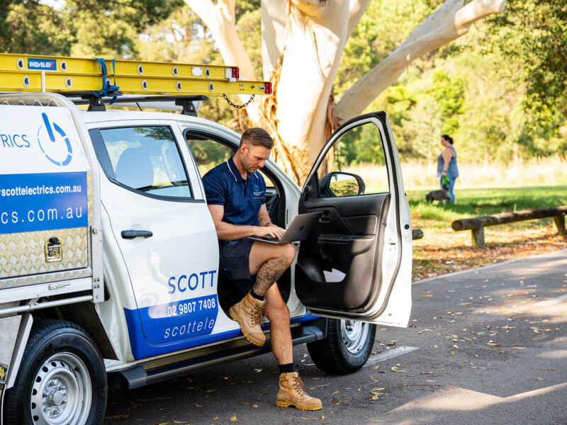 scott electrics professional emergency electricians in sydney12